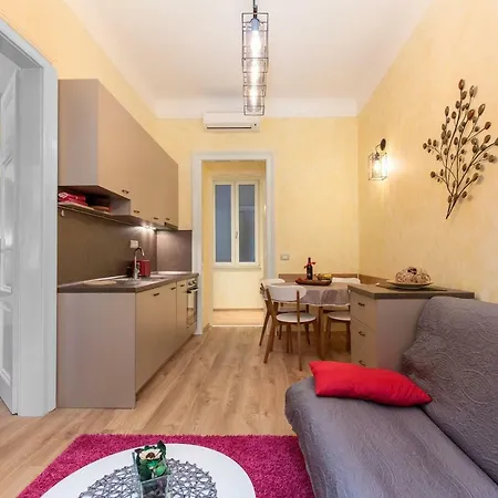 شقة Casa Veneziana غييكا